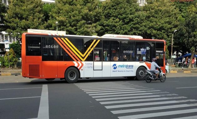 Bus Cityline 1, Bertenaga Tangguh dengan Tampilan yang Unik